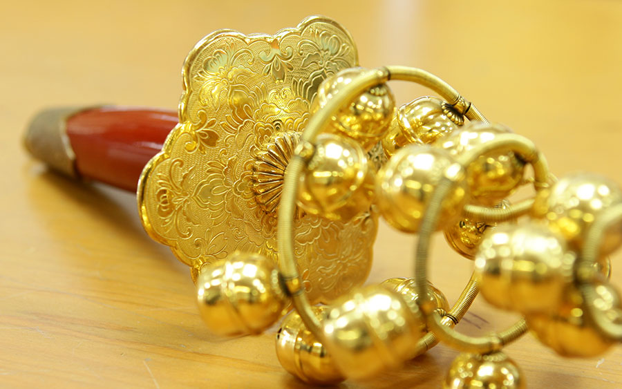 神宝装束殿内調度品の錺金具